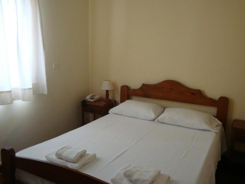 Hosteria Belvedere Pinamar Habitación foto