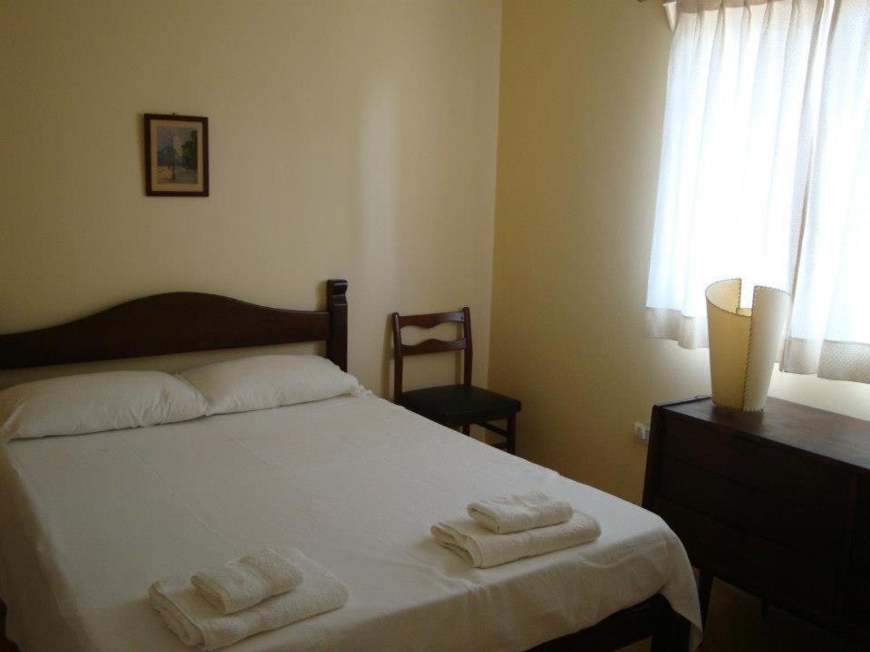 Hosteria Belvedere Pinamar Habitación foto