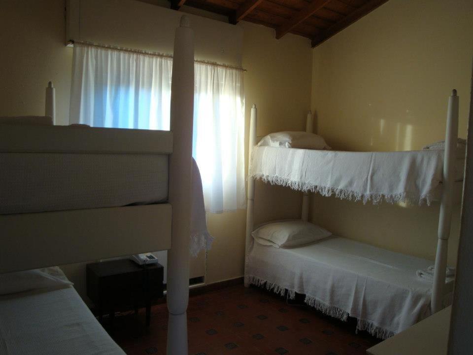 Hosteria Belvedere Pinamar Habitación foto